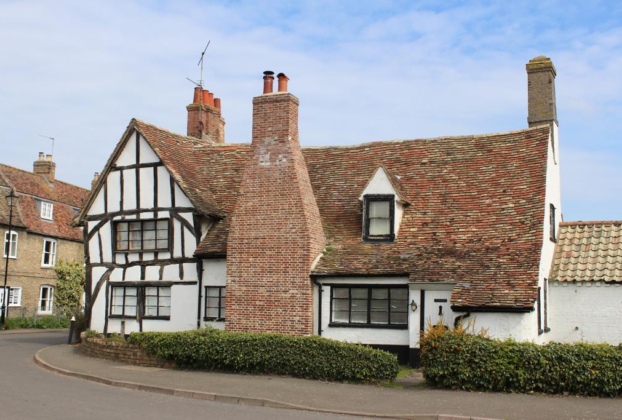 Discover your path to success with Tudor House